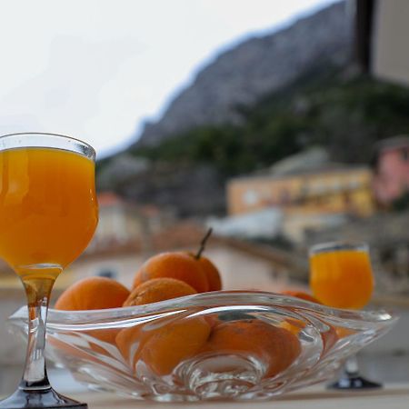 Vila Taga Guesthouse Krujë Eksteriør billede